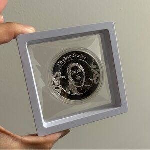 Taylor Swift Reputation Collectible Medallion Coin